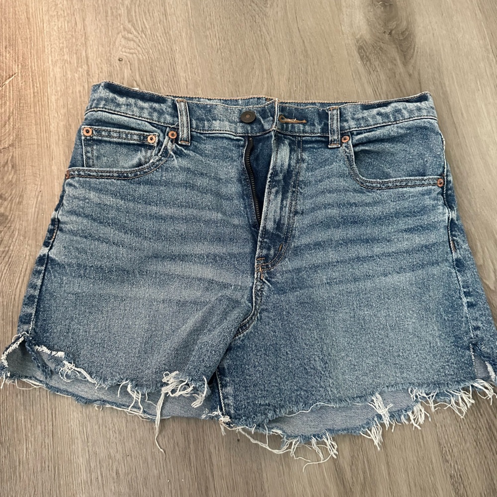 American Eagle Outfitters Blue Jean Shorts Frayed Hem